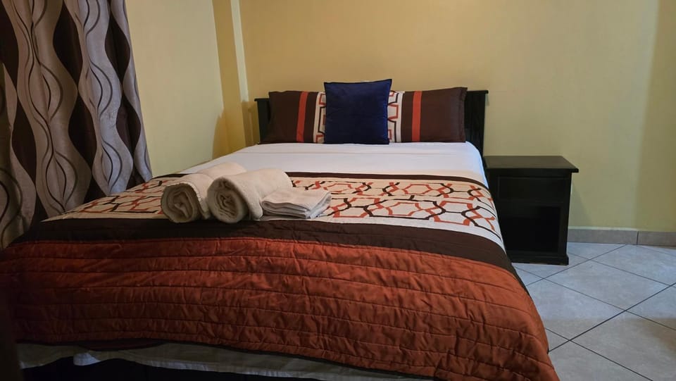 Paradise suites and residence with pool and balcony Apartment in San Pedro