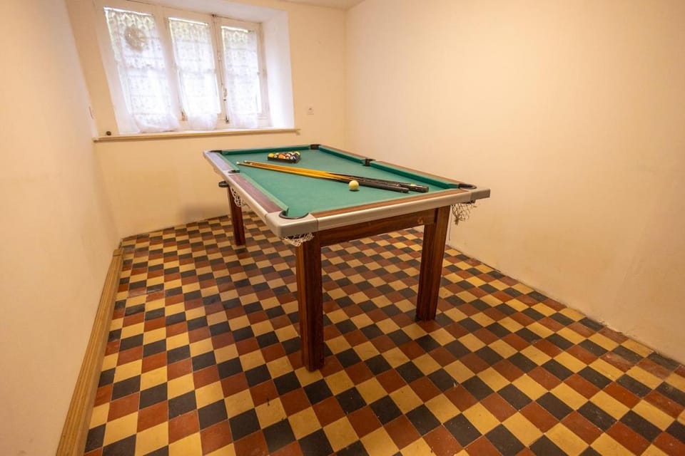 Billiard