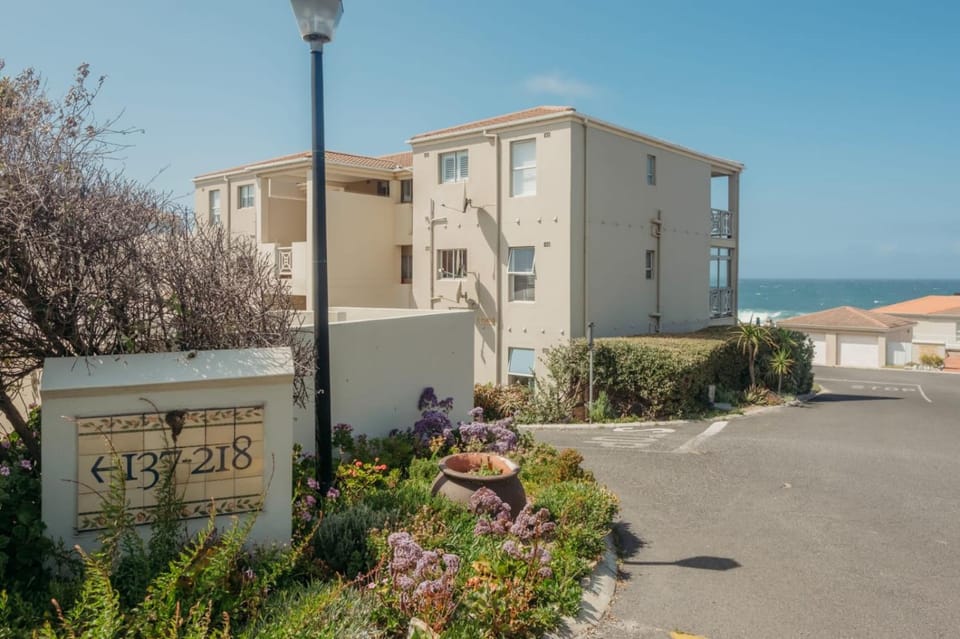 Property building, Day, Natural landscape, Sea view