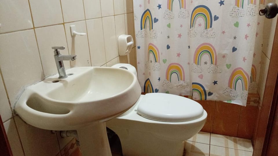 Apartamento Amoblado con Estacionamiento primer piso Apartment in Tacna
