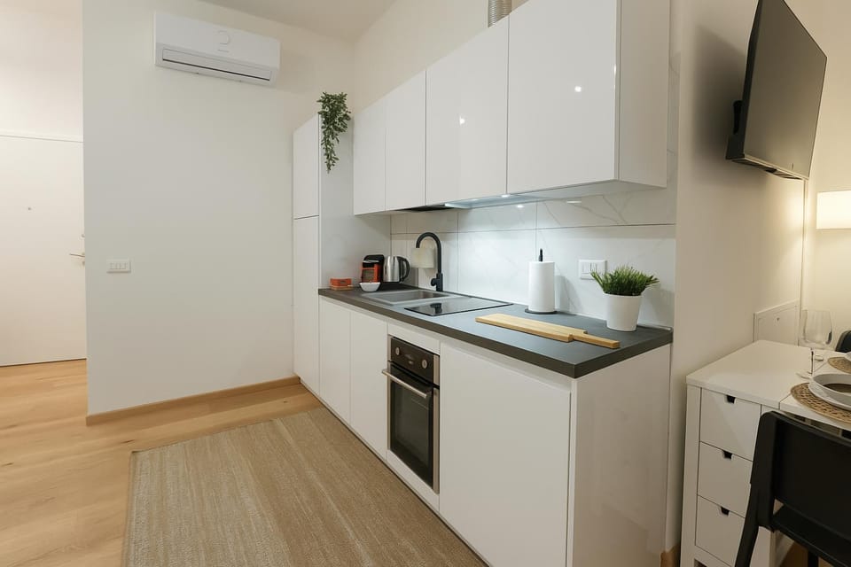 Coffee/tea facilities, Kitchen or kitchenette, dishwasher, oven, pet friendly, stove