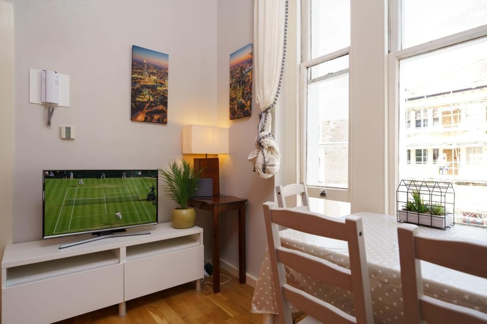 Cosy apartment close to the Nyugati train station Apartment in Budapest