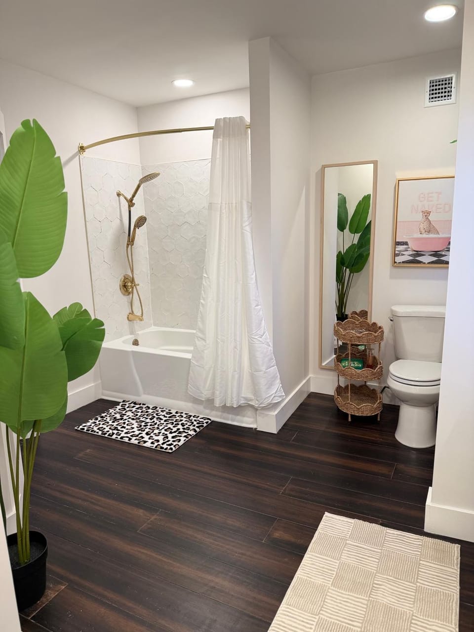 Shower, Toilet, Bathroom, Bath