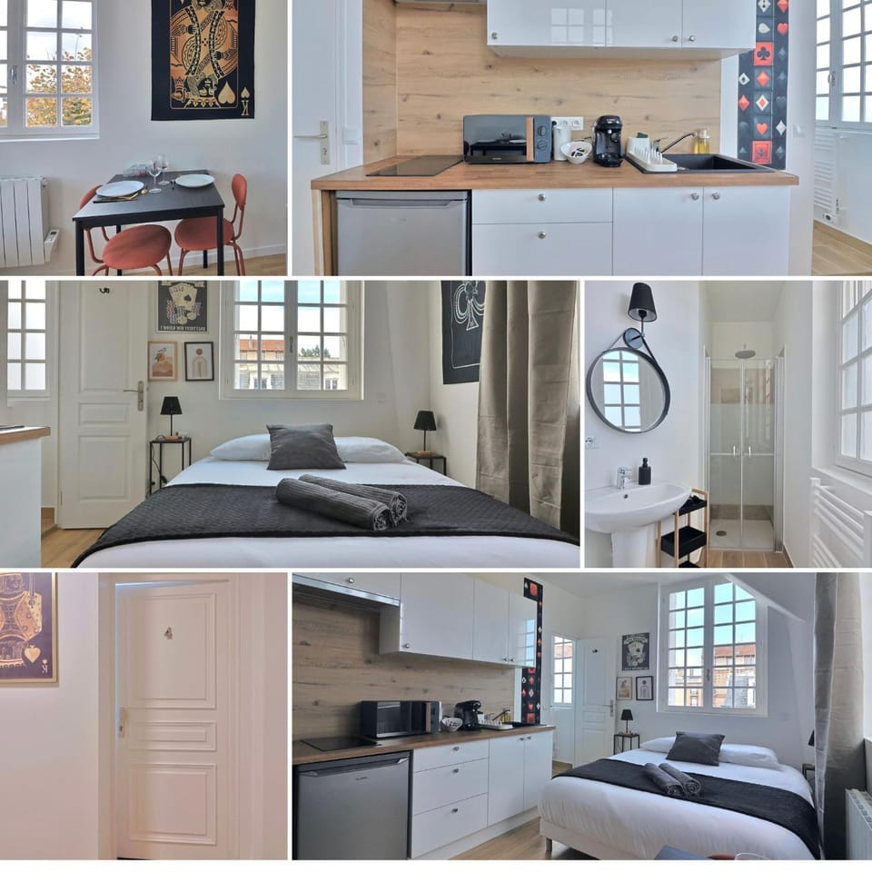 Bed, Kitchen or kitchenette, Photo of the whole room, Bedroom