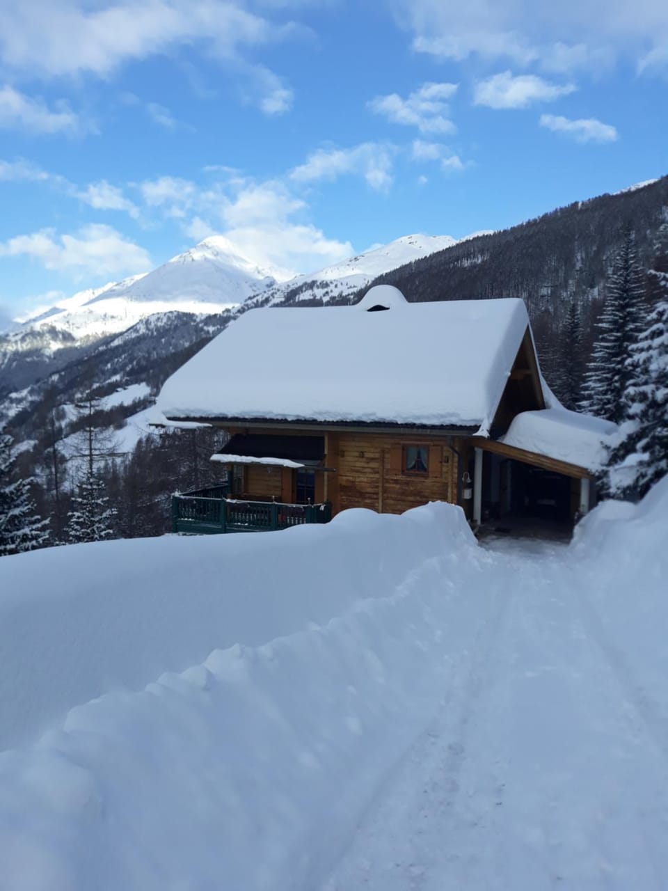 Property building, Winter, Mountain view