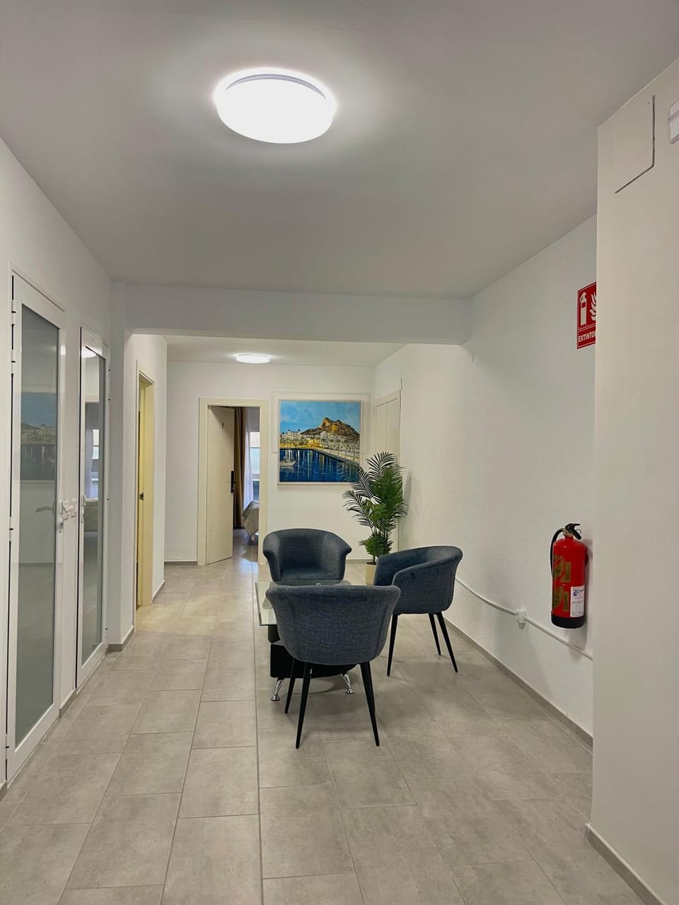 Barocco Rooms Hostel Bed and Breakfast in Alicante