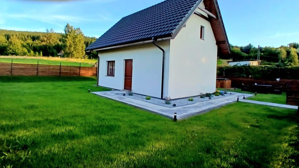 Domek Zielona Polana House in Lower Silesian Voivodeship