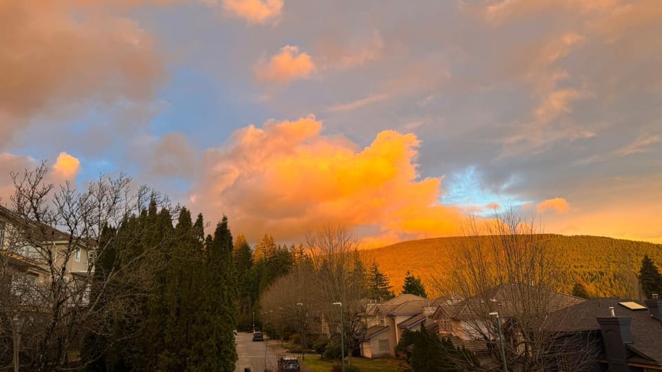 Warm house1 Vacation rental in Coquitlam