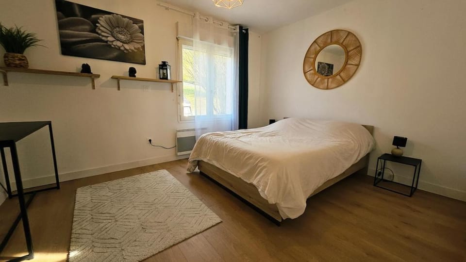 Maison familiale rénovée au calme a bon encontre House in Nouvelle-Aquitaine