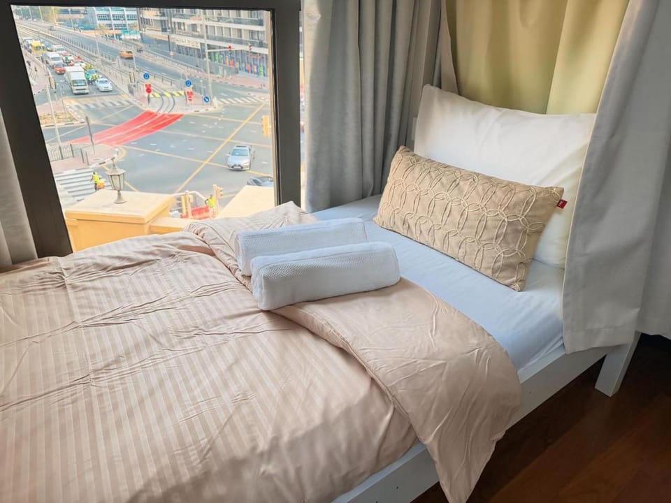 Smile Home Marina JBR Bed space Apartment in Dubai
