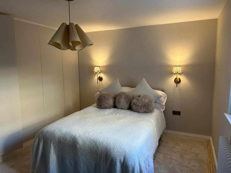 New Luxury 3-Bed Flat in East Dulwich with Garden Apartment in London Borough of Southwark