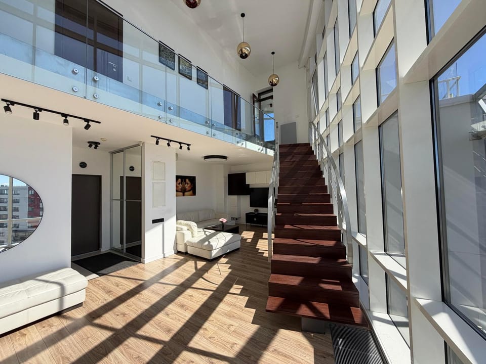 Exclusive Penthouse And SPA Apartment in Riga