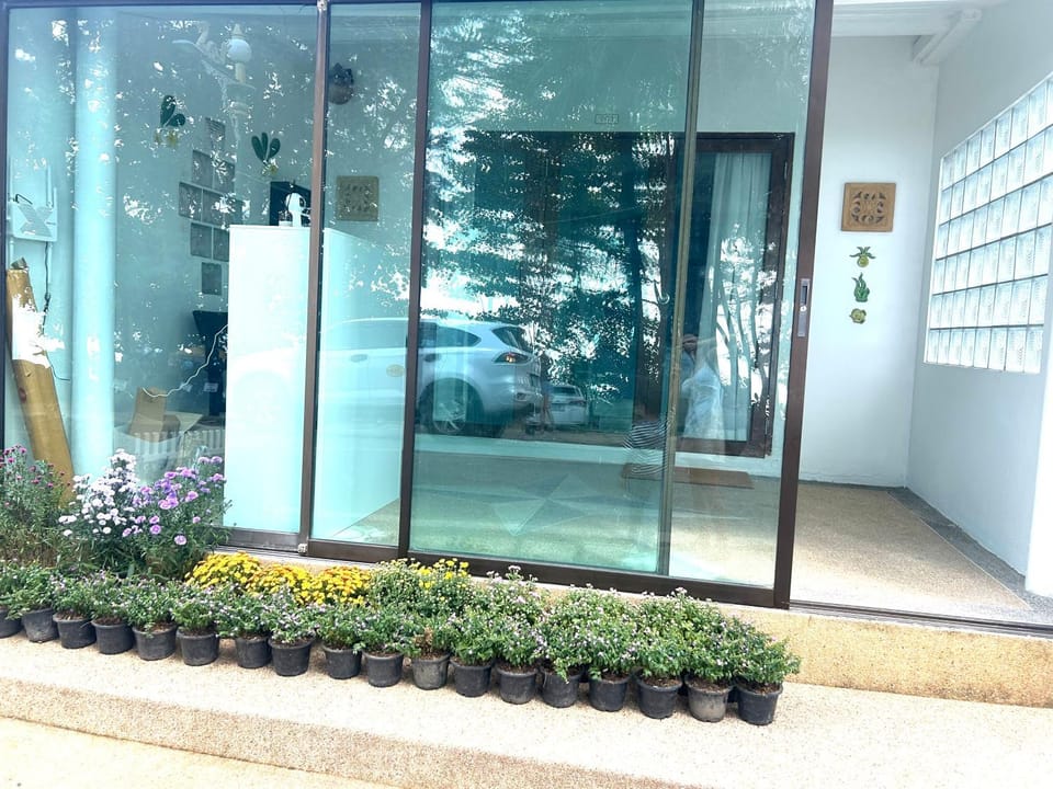 Brickotel Naithon Beach Apartment in Choeng Thale