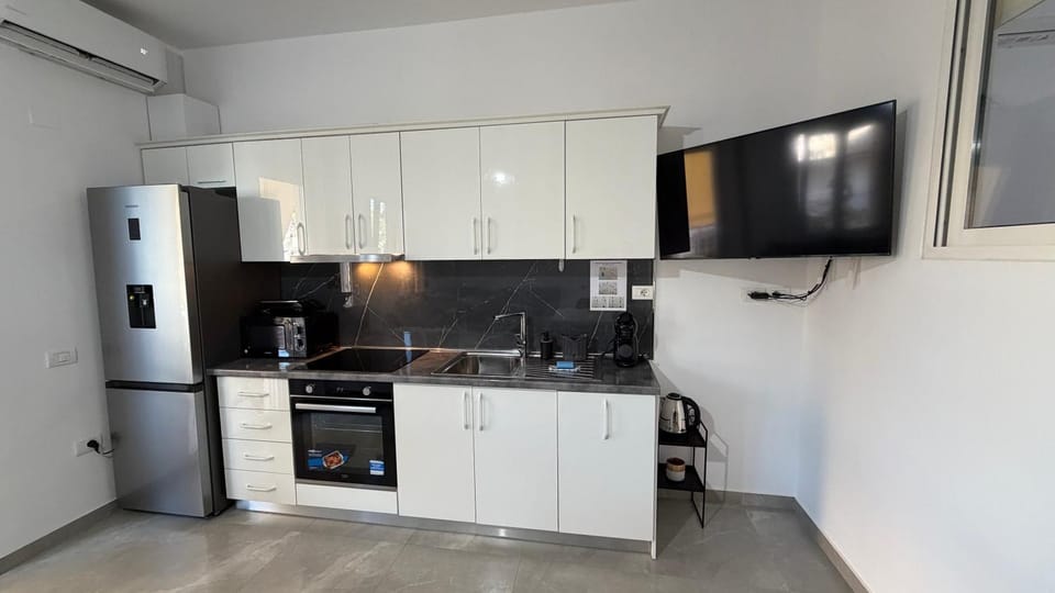 Ela Seeside Apartment Apartment in Tirana County, Albania