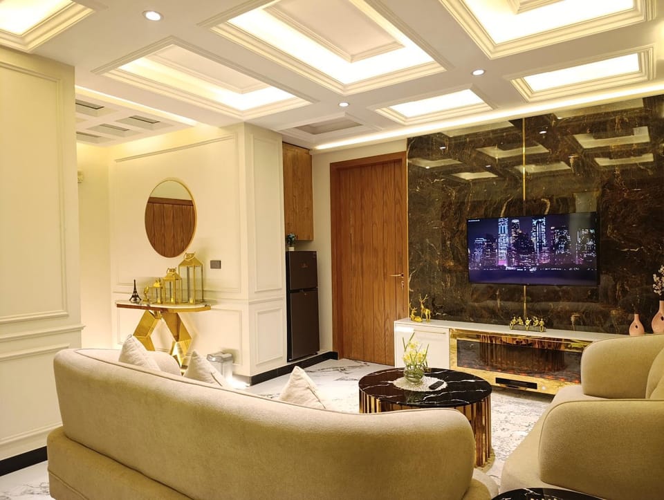Living room, internet