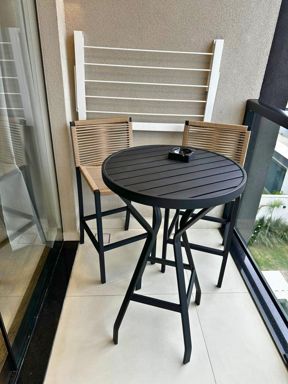 View (from property/room), Balcony/Terrace, Dining area