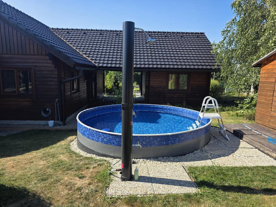 Day, Natural landscape, Garden, Pool view, Swimming pool, Swimming pool, Parking