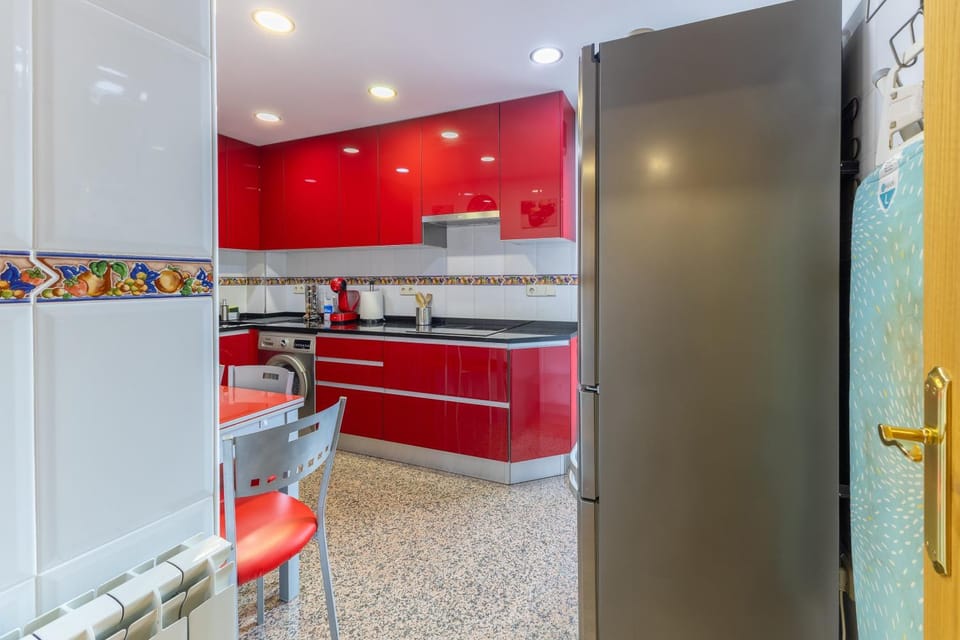 Kitchen or kitchenette, Living room