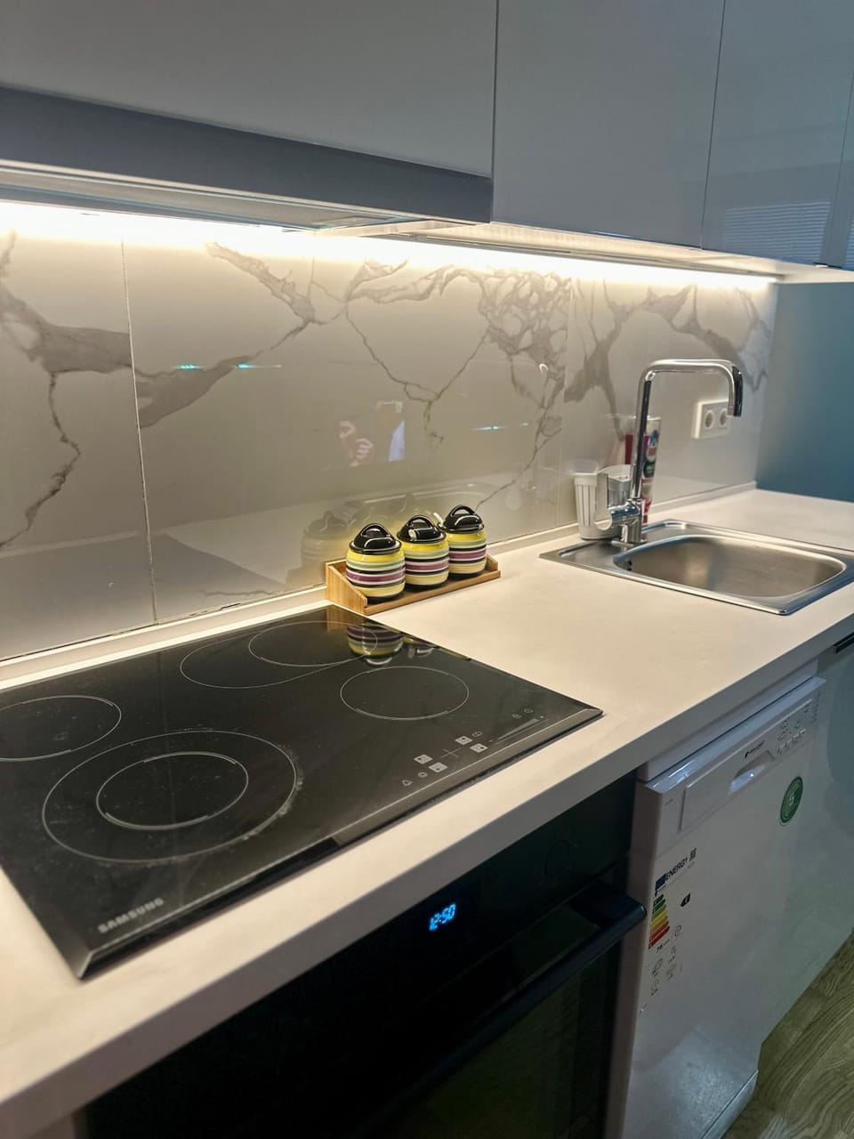 Kitchen or kitchenette, stove