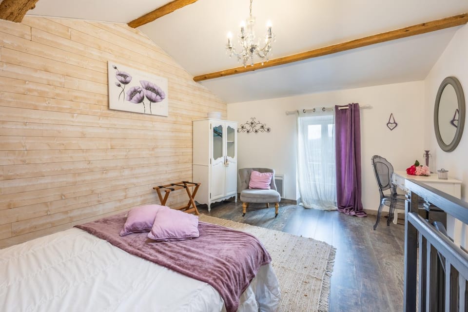 Living room, Bedroom
