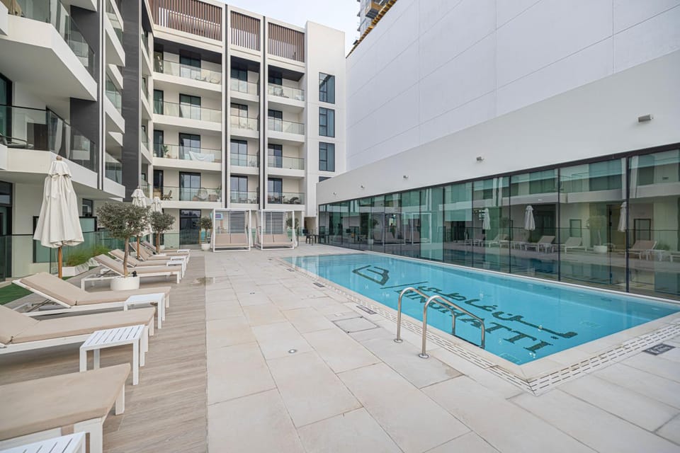 Elegant 2BR With Modern Design Near to Circle Mall Apartment in Dubai