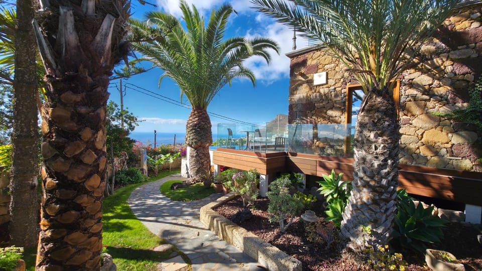 Garden, Garden view