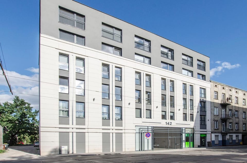 AlfaHome obok Galerii Łódzkiej Apartment in Masovian Voivodeship