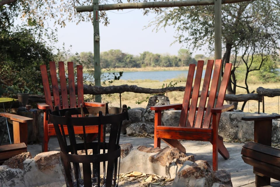 River view, fireplace