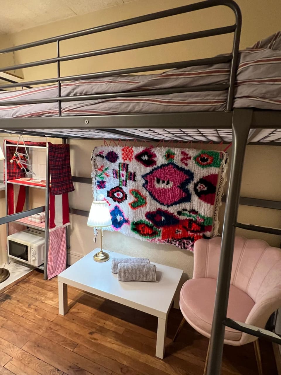 Paris center Eiffel studio Apartment in Paris