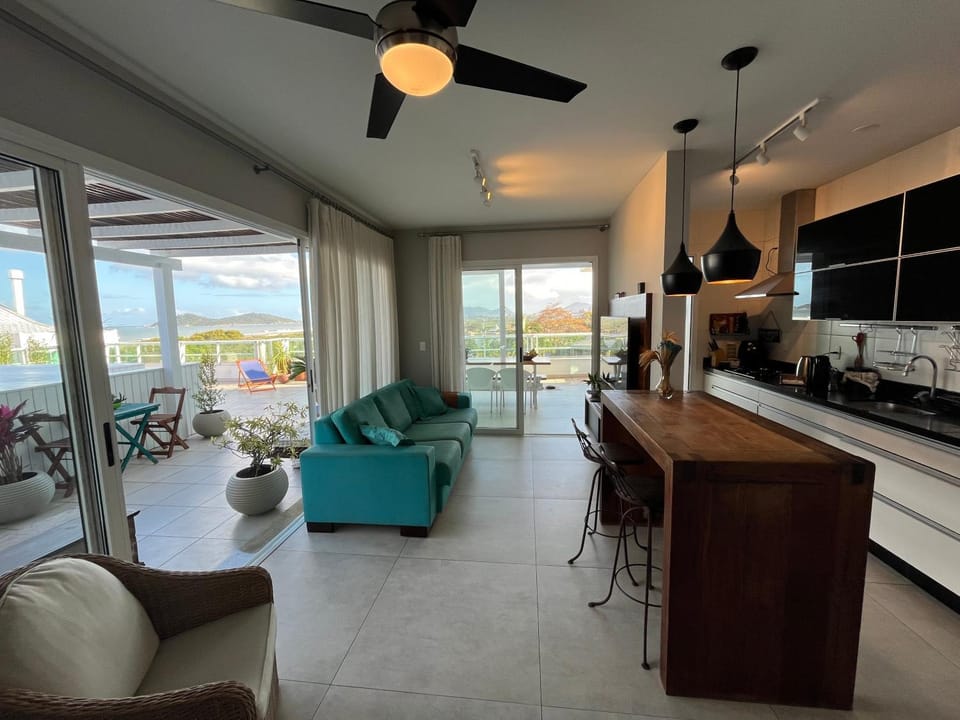 Natural landscape, Balcony/Terrace, Kitchen or kitchenette, Living room, Seating area, Dining area, Sea view