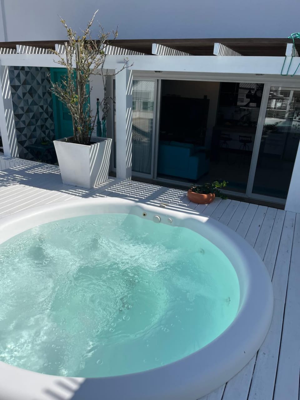 Day, Natural landscape, Hot Tub