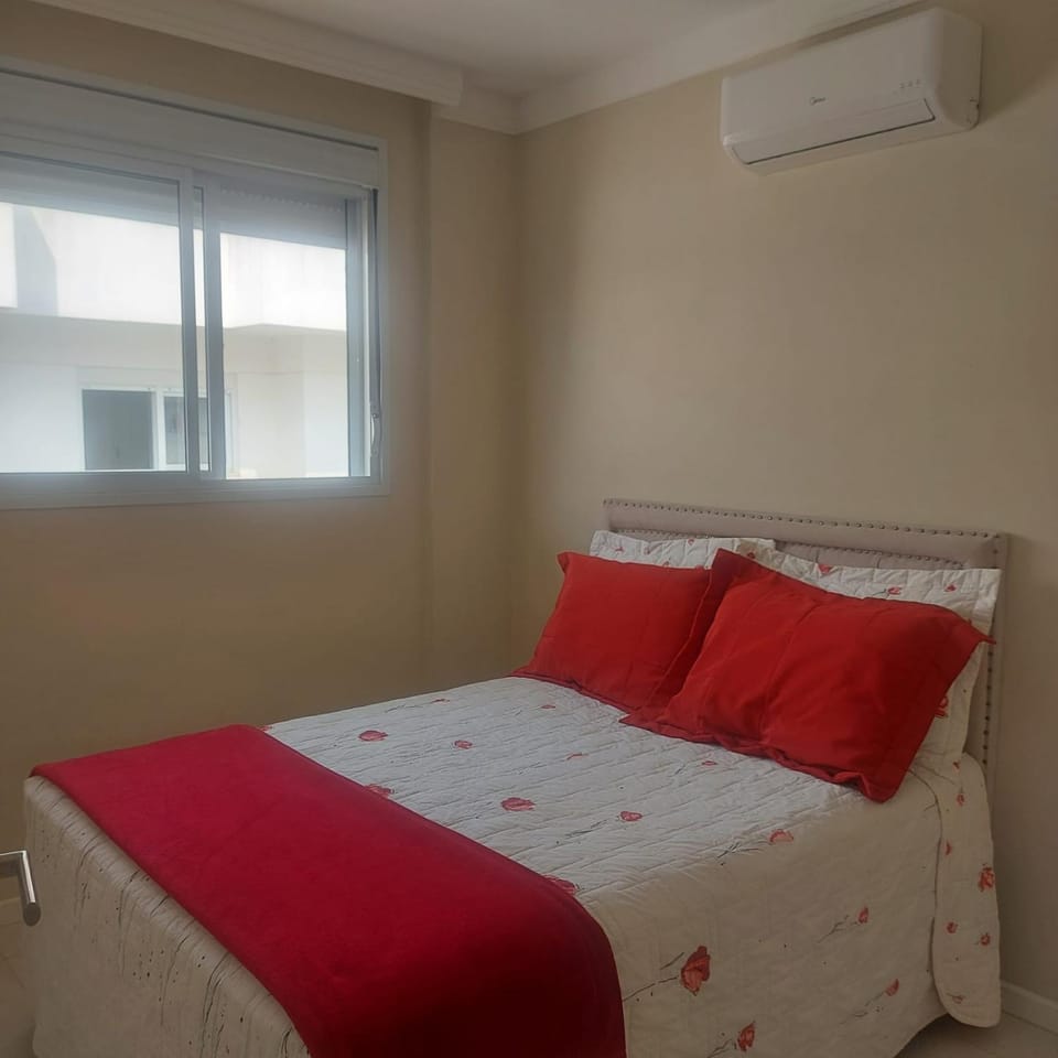 Cobertura gaivotas 300m do mar zona nobre ingleses Apartment in Florianopolis