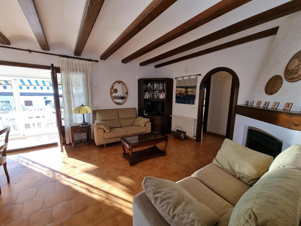 Casa de vacaciones a 700m de la playa con piscina privada - HISP-236-183 House in L'Escala