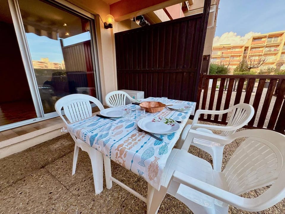 Studio avec terrasse et accès plage - FR-1-816-36 Apartment in Bormes-les-Mimosas