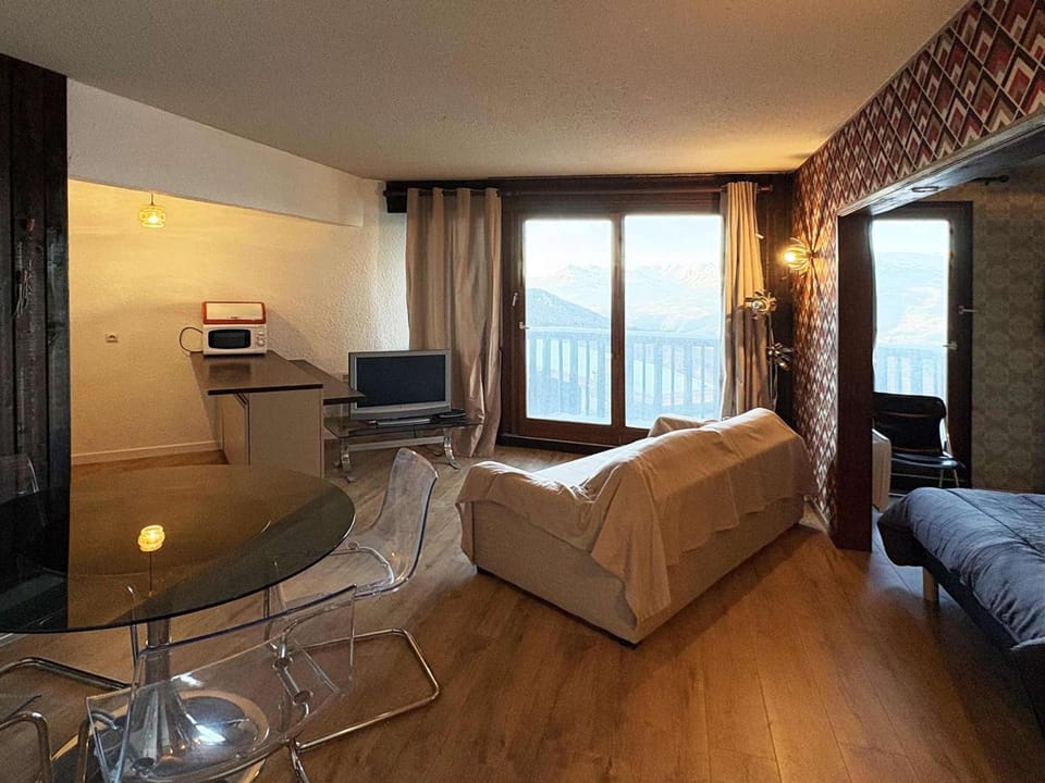 Appartement spacieux 2 pièces pour 6 personnes aux Orres 1650m Apartment in Provence-Alpes-Côte d'Azur