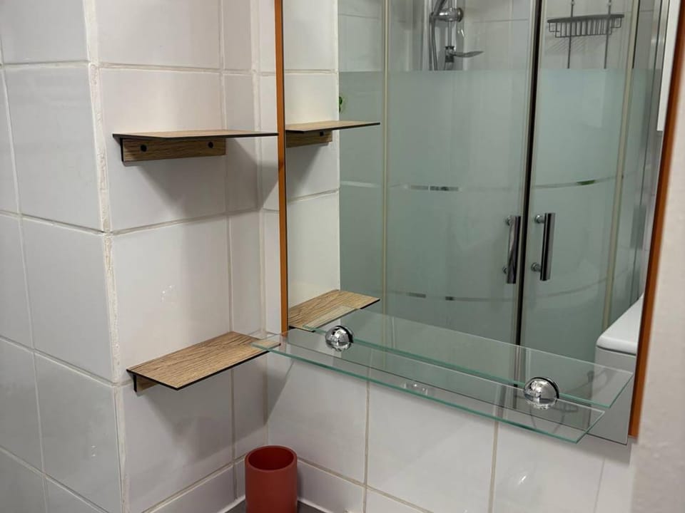 Studio climatisé à louer près des thermes - FR-1-680-47 Apartment in Balaruc-les-Bains