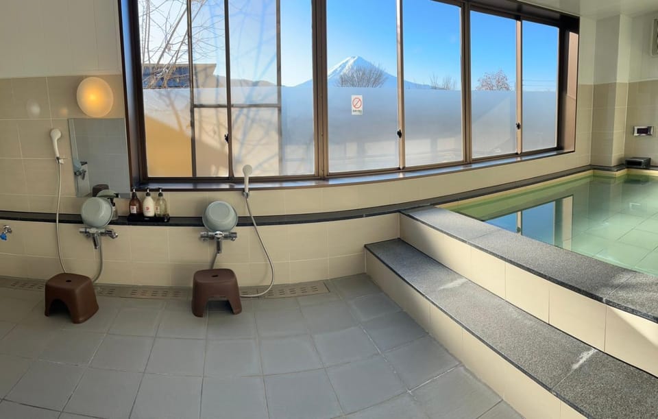 Property building, Natural landscape, Mountain view, Public Bath