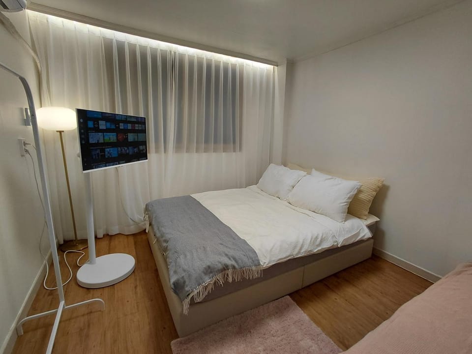 수하우스 Bed and Breakfast in Seoul