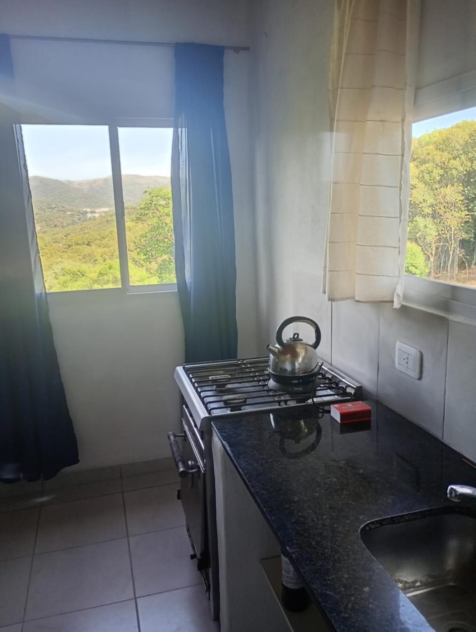 Natural landscape, Kitchen or kitchenette, stove