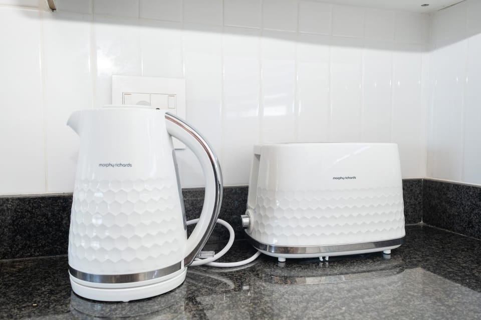 Coffee/tea facilities, Kitchen or kitchenette, toaster