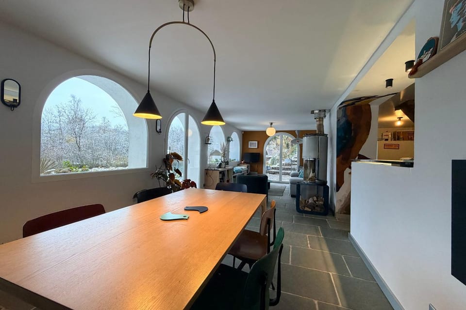 Les Nénuphars magnifique villa au bord du canal Villa in Auvergne-Rhône-Alpes