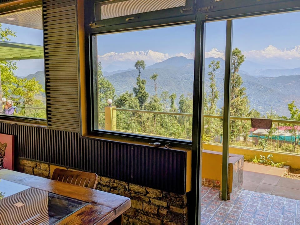 Dining area, Mountain view, Mountain view
