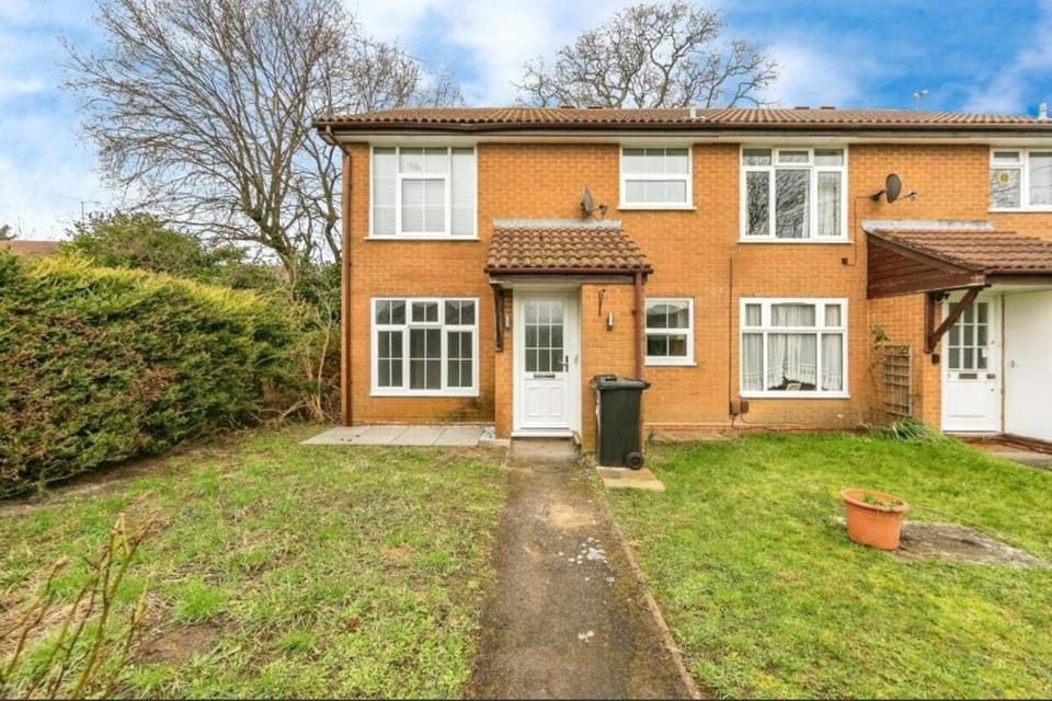 Property building, Day, Garden view