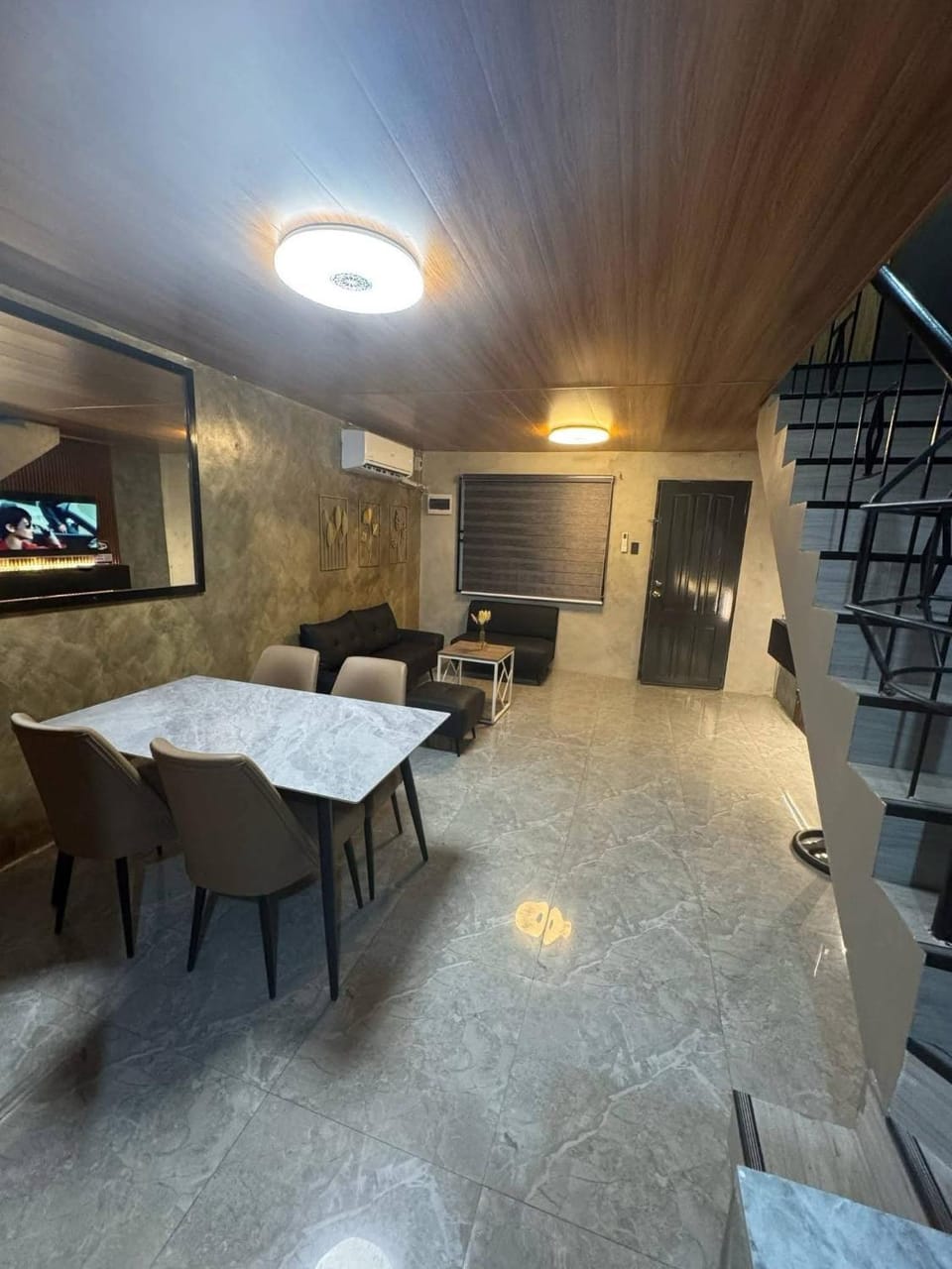 Living room, Dining area