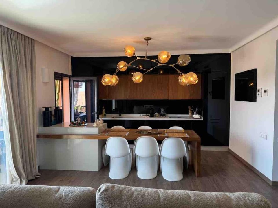 Exceptional duplex apartment in Guéliz with Jacuzzi Apartment in Marrakesh