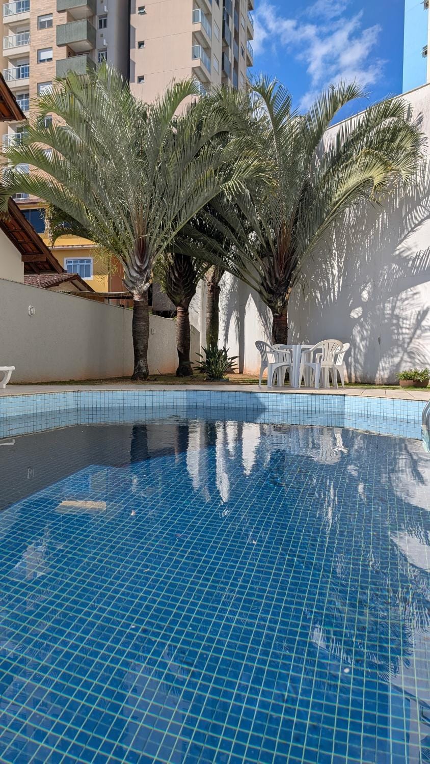 Apto Grande Segurança 24h Bem Localizado Large Apartment 24-7 Security Well Located Apartment in Florianopolis