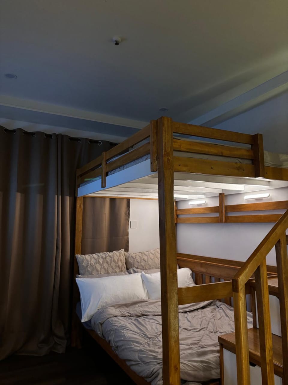 Bed, Bedroom, bunk bed