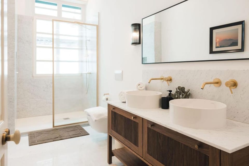 Boutique Luxury Apt in Historic Balluta Building Apartment in Sliema