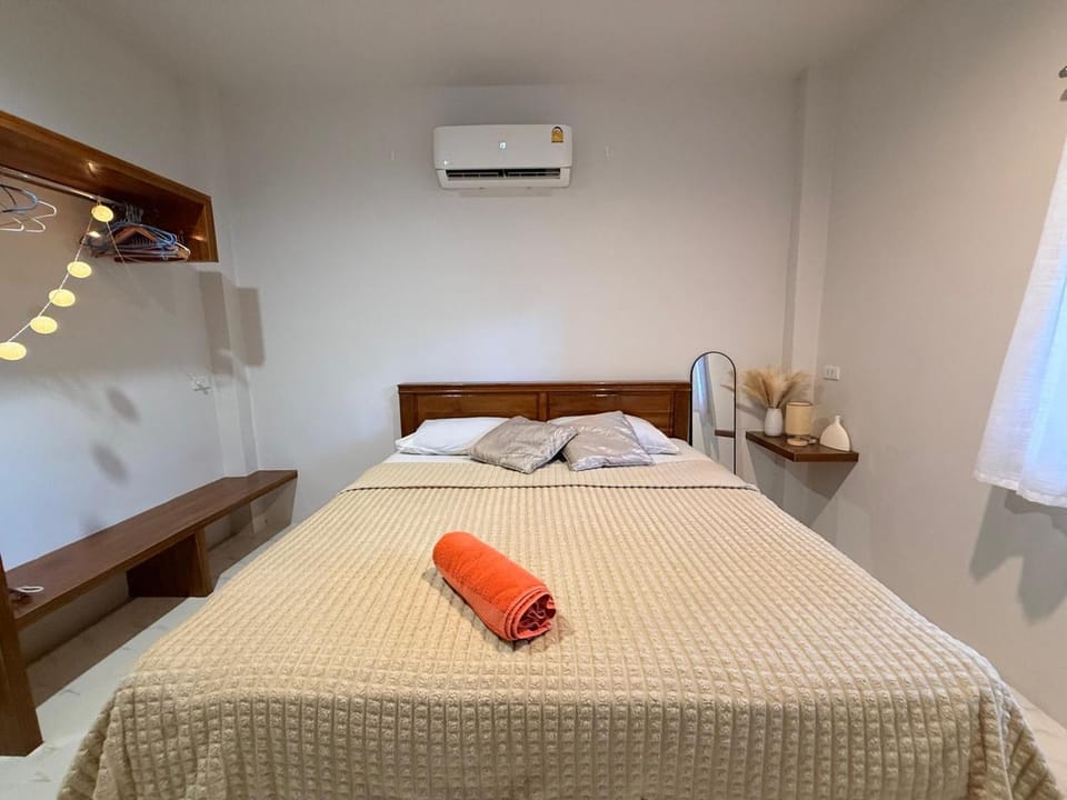 Diamond House in Srithanu Apartment in Ko Pha-ngan Sub-district