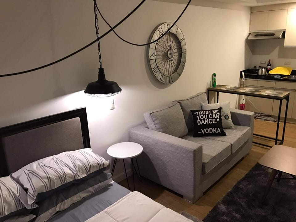 Abreeza chills place 2720 Apartment hotel in Davao City